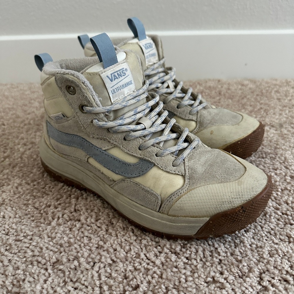 Vans UltraRange EXO Hi MTE-1 Sneakers Womens 7 Beige Blue Primaloft High Top